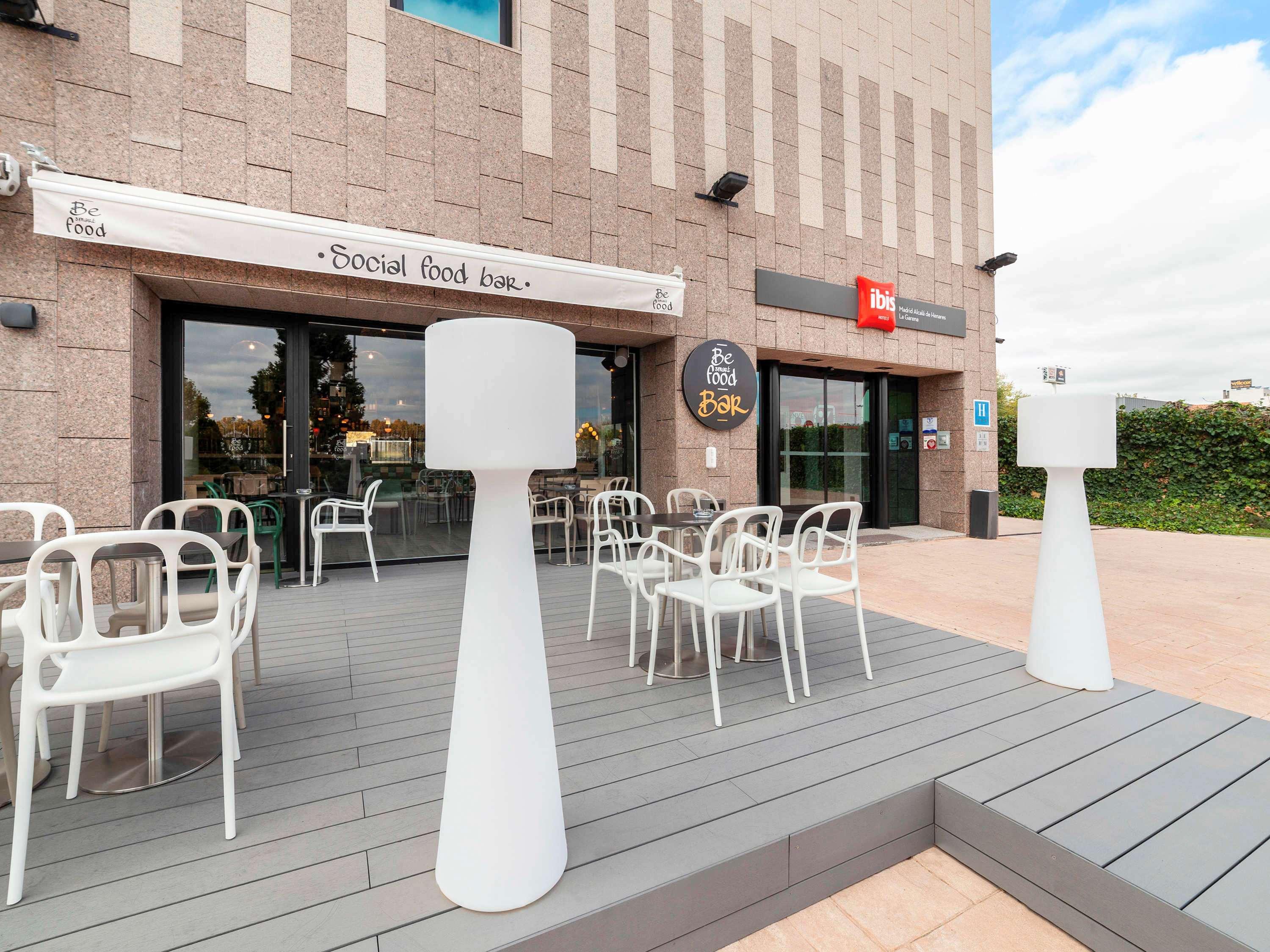 Hotel Ibis Alcala de Henares La Garena Exterior foto