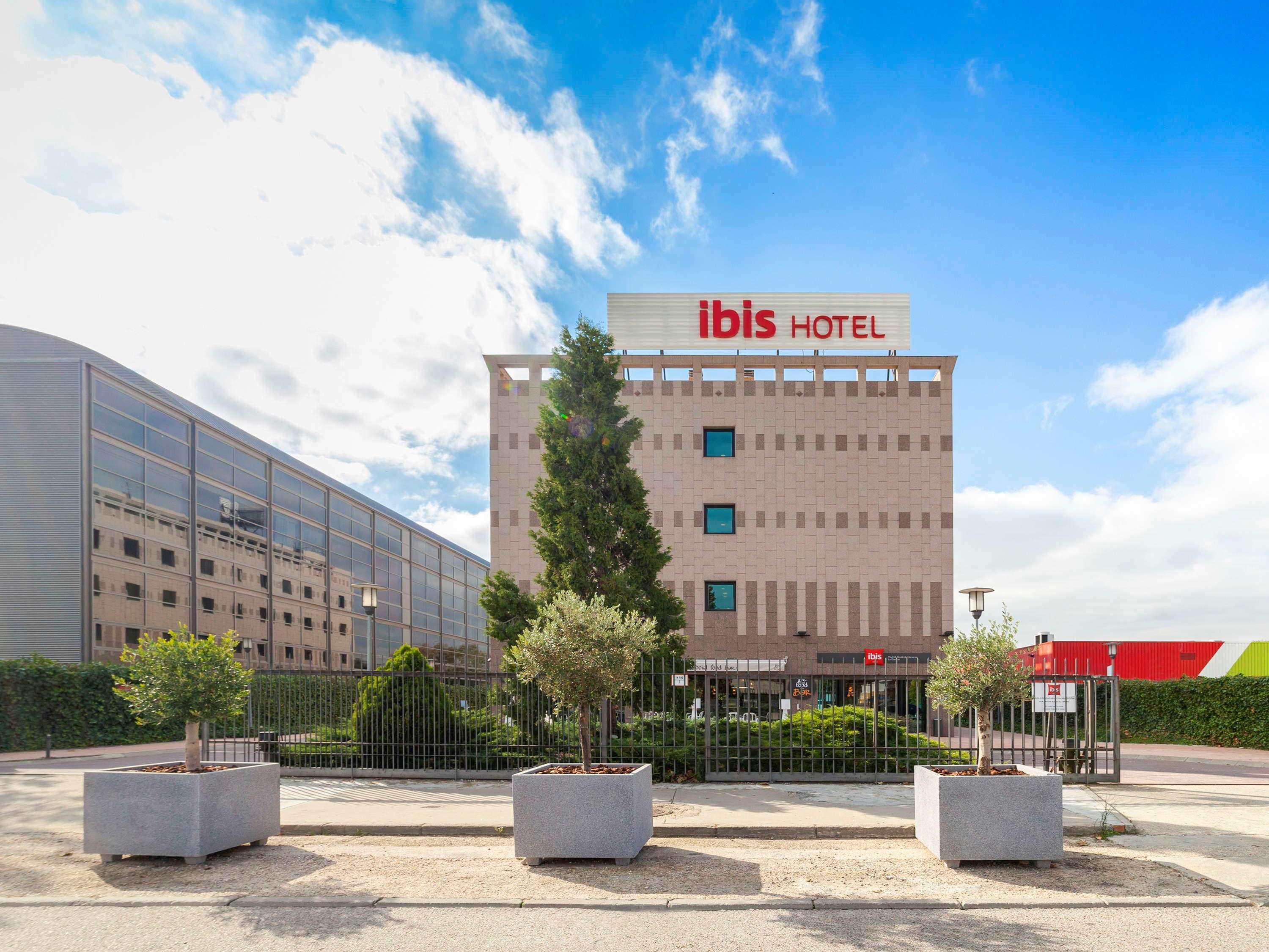 Hotel Ibis Alcala de Henares La Garena Exterior foto